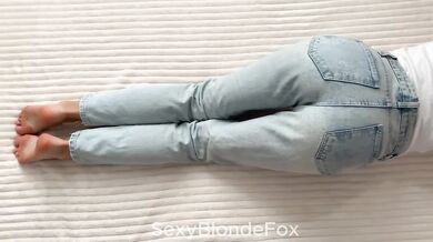 Ripped Jeans Destroyed As Wet Pussy Gushed And Cock Choked Her Mouth