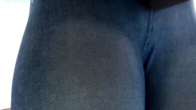 Big Booty in Skinny Jeans Rubbing Moaning Dripping Creampie Orgasm