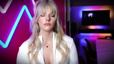 Bri Blossom Flirty Uplifting ASMR for Misunderstood Men HD Porn Solo Female Verified Amateurs