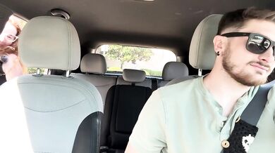 Two College Best Friends Seduced Their Uber Driver Into Having A Threesome|OF:leotheredhead