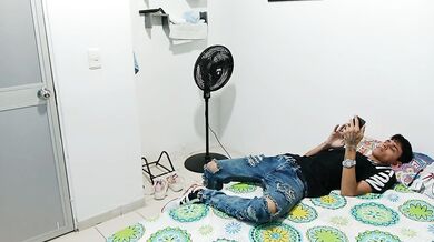Young stepsister asks me to take her virginity with my big cock - HD porn