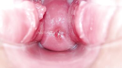 Cervix Display and Speculum Play