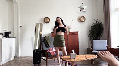 hot stepmom forgot to put on panties in bed