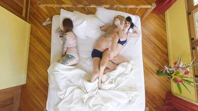FUCKING Next to DREAMING FRIEND - SURPRISED THREESOME Rough Pounding till INCREDIBLE ORGASMS