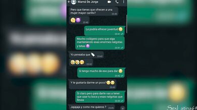 La my best friend's horny mom invites me to fuck on WhatsApp