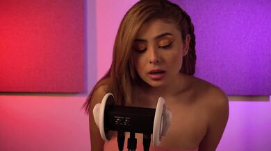 Your colombian Best friend shows you how to eat her pussy