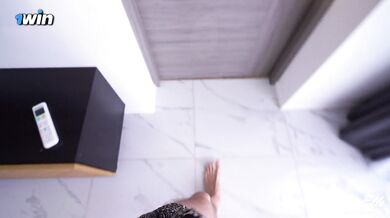 “FIRST: secret sex with my gf's MOM! Second: My naive gf got a CREAMPIE.” - Secret Elle