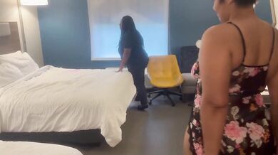 Ebony Hotel Maid Destroyed By Guest Eating Pussy