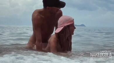 Hottest Risky Public Beach Sex Destroyed Gushing Sloppy Deepthroat Doggystyle Facial Cumshot