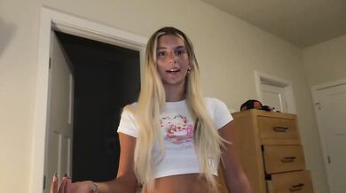 Caught Step Sis Jerking Off Dorm Then Helped Me Finish With Blowjob And Facial Cumshot