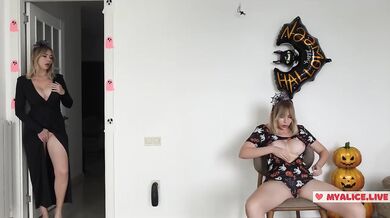 Caught My Step Sister Playing With Her Pussy I Got So Horny And Wet Watching Her