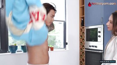 Left Alone With My Asian Girlfriend’s Best Friend In The Kitchen For A Deep Creampie