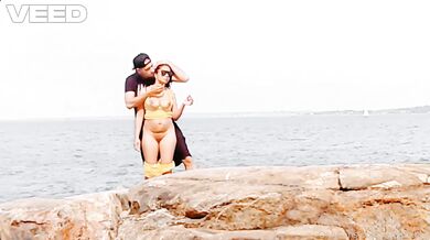 Ebony Milf Exhibitionist Wife Cuckold Voyeur Beach Vacation