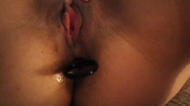 Hot Milf Uses Anal Toys For Deep Ass Fuck And Masturbating