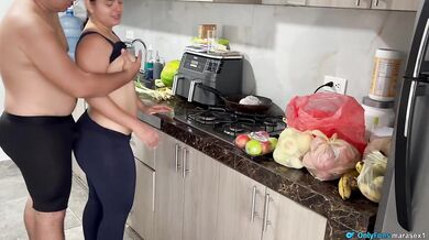 Destroyed Gushing Choked Hermana Stro Kitchen Sexo Duro Cuerpo Hermoso Polla Grande