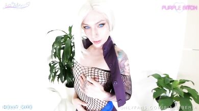 Sia Siberia Destroyed and Choked in Amateur Anal Cosplay Threesome