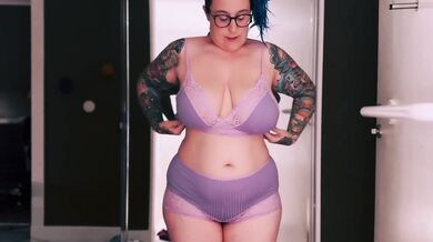 Curvy British MILF Tries On Sexy SHEIN Lingerie | Tattooed & Busty PART ONE