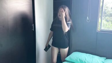 Little Dwarf Brother Gives Blonde Stepsister Hard Morning Sex Ending In Creampie Squirt