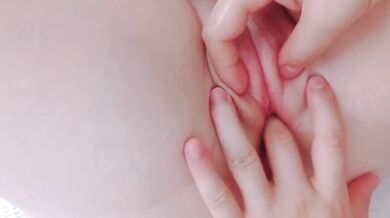 Virgin Pinay Student Guided Hand Brushes Small Clit Innie Tight Pink Pussy