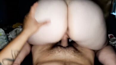 Big Ass MILF Bouncing On His Cock POV Wet Pussy Morning