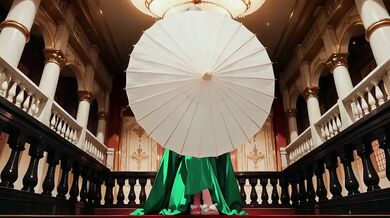 Green Gown Queen on Classical Throne Lazy Elegance Kneeling Pose Teasing You with Plump Curves Liquid Climax