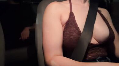 Passenger Shows Dick To Naughty Uber Driver And Grabs Perfect Natural Tits In Car Public Exhibitionist