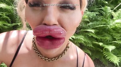 Fake Lips Destroyed Bimbo With Big Fake Tits Gushing