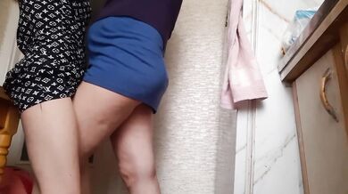 Kitchen Tribbing Rubs Pussy Against Stepmom Leg Quick Cum Step Mom Foot Fetish Girl Orgasm Risky Sex
