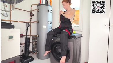 Boss Fucks Employee At Work Cumshot Tight Pussy