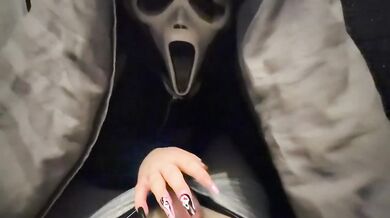 Ghostface Girl Under Blanket Ruthlessly Handjob Jerked Me Off Long Nails Halloween