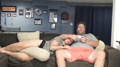 BBW amateur couple eating pussy and blowjob while he plays PS5 ending in a gushing cumshot