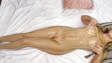 Broken Sex Machine Destroyed My Shaking Orgasm