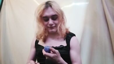 Smoking Sesh With New Toy Destroyed Gushing Pt1