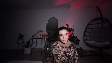 Hot Latina Girlfriend Best Friend Sucks Her Amateur Blowjob Big Ass