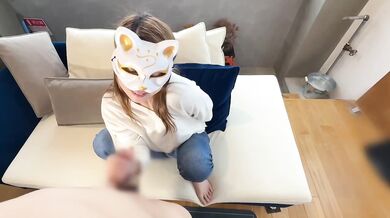 Japanese MILF Wife Destroyed By Handjob Cumming All Over Jeans