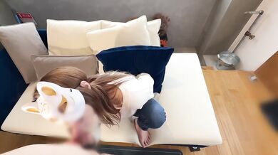 Japanese MILF Wife Destroyed By Handjob Cumming All Over Jeans