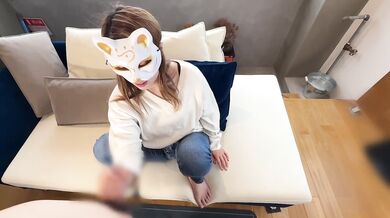 Japanese MILF Wife Destroyed By Handjob Cumming All Over Jeans