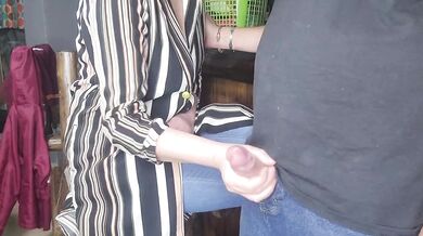 Hot Amateur Fast Handjob Milf Destroyed Gushing Cumshot