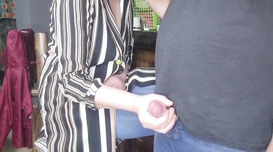 Hot Amateur Fast Handjob Milf Destroyed Gushing Cumshot
