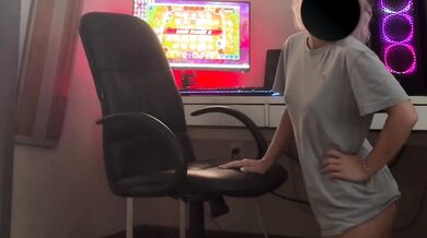 Destroyed Boyfriend While Gaming Amateur Couple Blowjob Big Ass Blonde