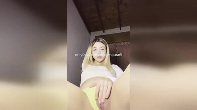 18 Year Old Blonde Amateur Smashes Creampie On Live Stream Pushes It Out NASTY