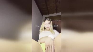18 Year Old Blonde Amateur Smashes Creampie On Live Stream Pushes It Out NASTY