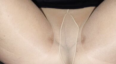 pursermoni white pantyhose fetish close up legs shaved pussy blonde german milf POV solo female verified amateurs