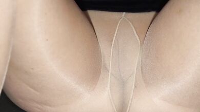 pursermoni white pantyhose fetish close up legs shaved pussy blonde german milf POV solo female verified amateurs