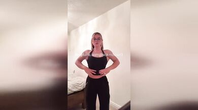 British 18yo Thot Masturbation Accident Explodes Pussy With Huge Dildo Squirt