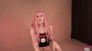 Irish Amateur Solo Female Parody Destroyed Head 2 Hole Comedy