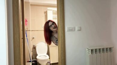 Goth Step Sis Takes Big Ass Hits Like A Succubus Riding Tattooed Redhead