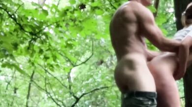 Hiking Ended Up Fucking in the Forest With Her Fine Ass and Dont Pull Out