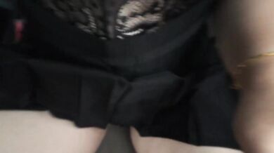 He Got Horny and Fucked Her in the Car Until Her Wet Pussy Gushed Creampie
