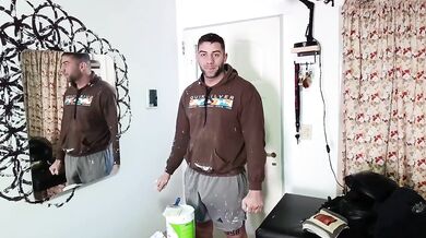 I Couldn't Pay the Painter So I Gave Him a Blowjob While My Cuckold Husband Was Gone